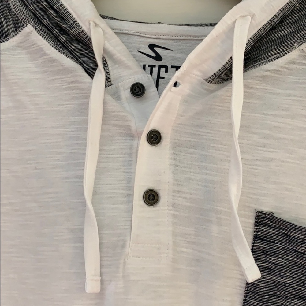 Swift Hoodie PullOver Short Sleeve Shirt - Picture 5 of 6